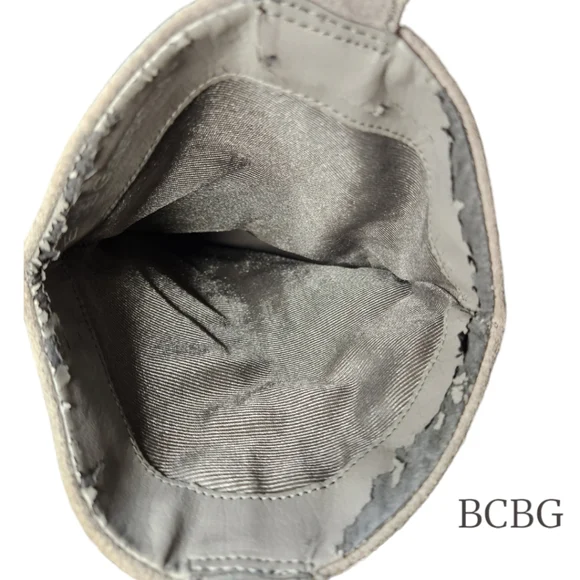 BCBGeneration BG Holland Western Style Boots - Picture 10 of 13